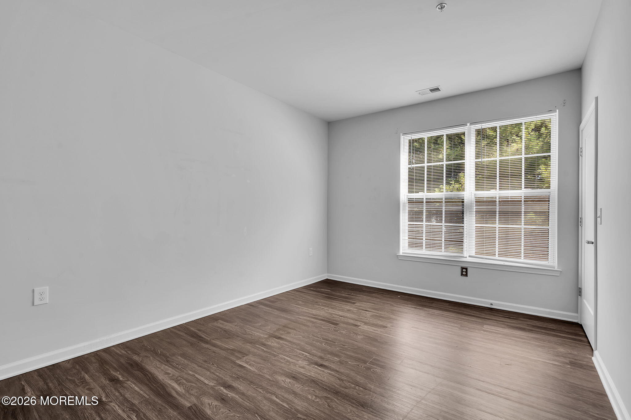 122 Sophee Lane Lakewood NJ 08701