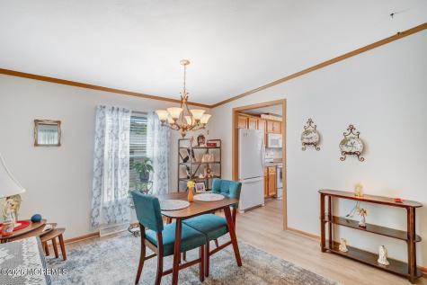 902 Oak Ridge Terrace Whiting NJ 08759