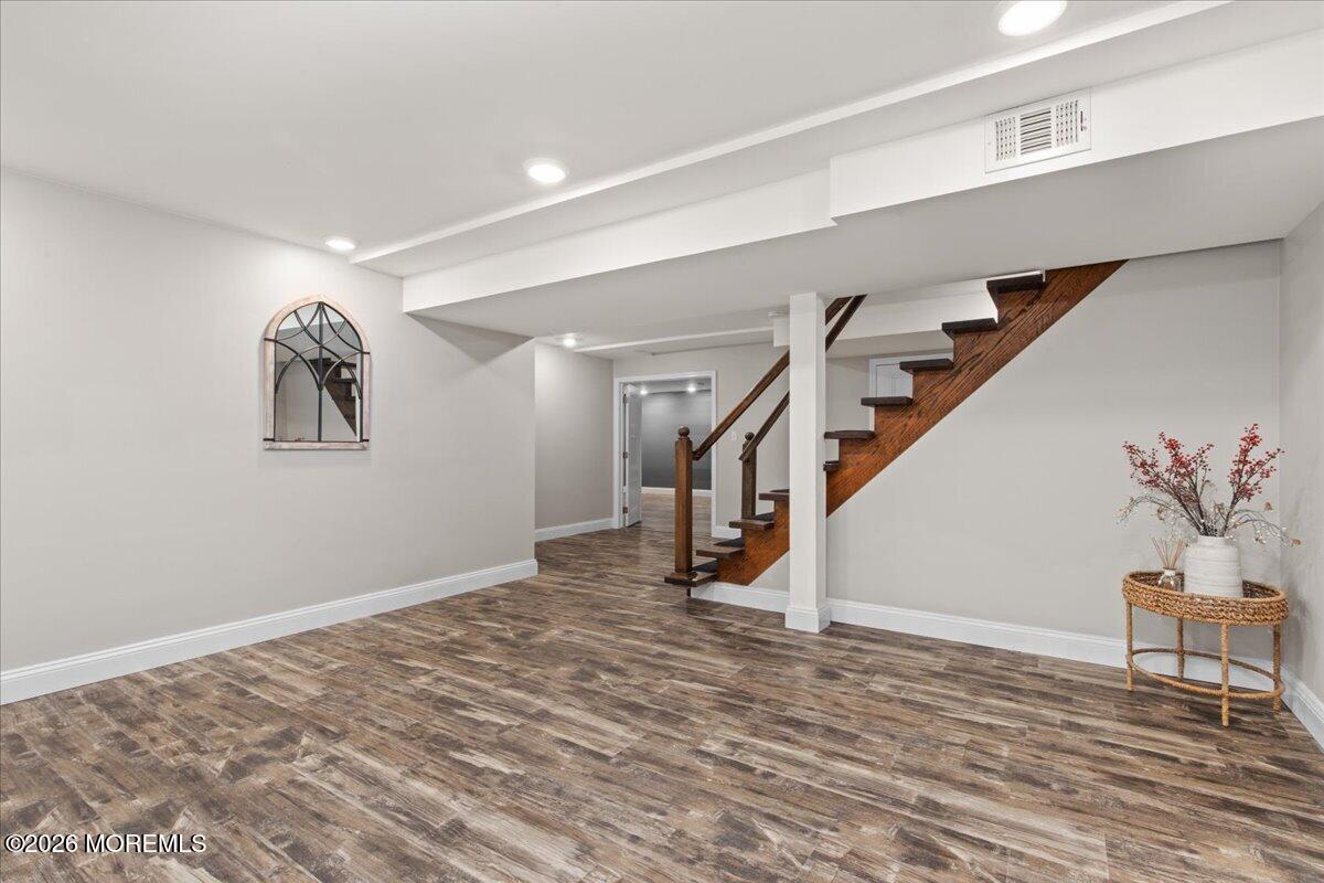 4 Partridge Run Holmdel NJ 07733