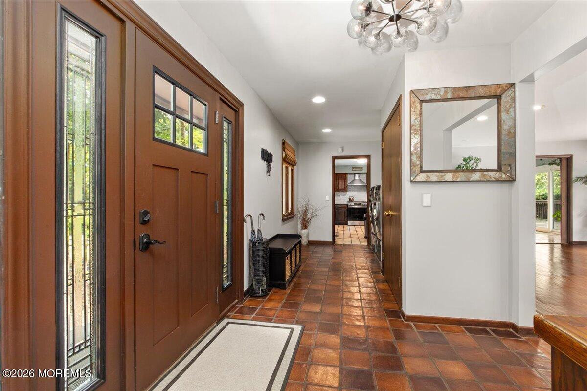 4 Partridge Run Holmdel NJ 07733