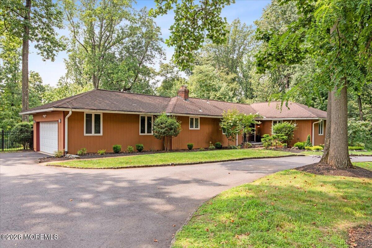 4 Partridge Run Holmdel NJ 07733