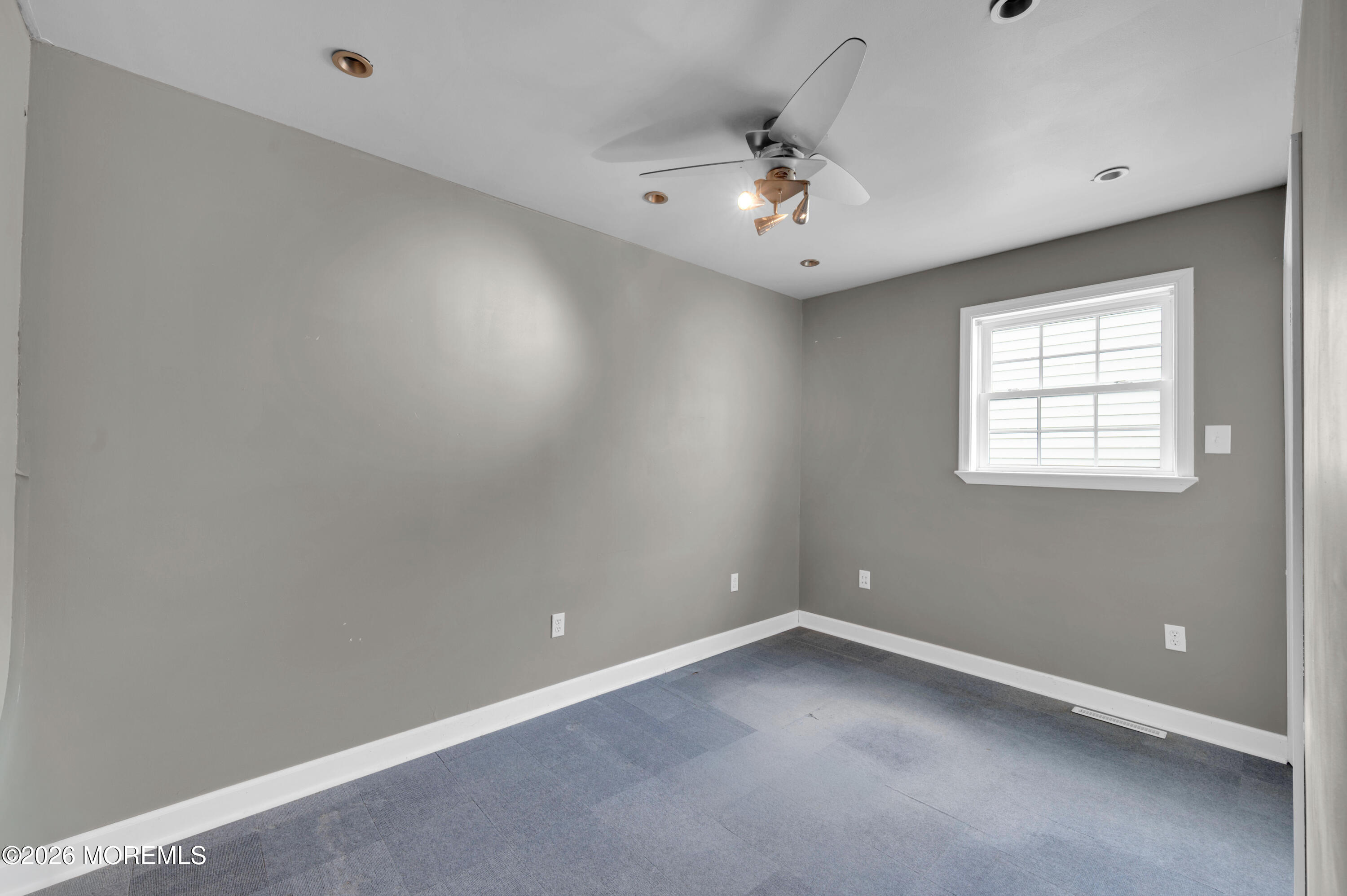 112 E Potomac Drive Little Egg Harbor NJ 08087