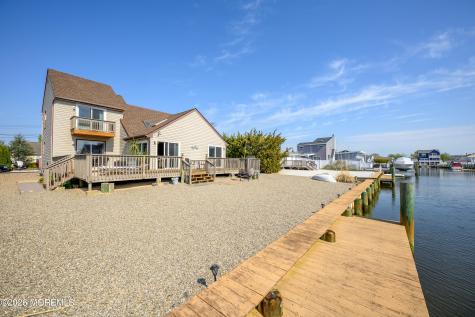 11 Sycamore Lane Toms River NJ 08753