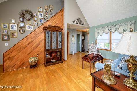 11 Sycamore Lane Toms River NJ 08753
