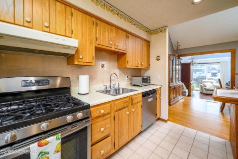 11 Sycamore Lane Toms River NJ 08753