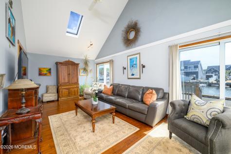 11 Sycamore Lane Toms River NJ 08753
