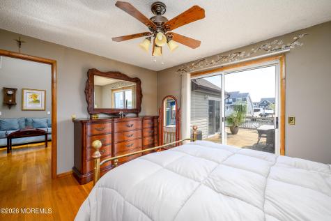 11 Sycamore Lane Toms River NJ 08753