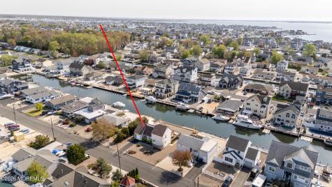 11 Sycamore Lane Toms River NJ 08753