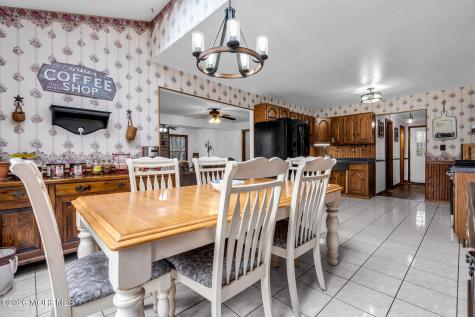 106 Vienna Road Howell NJ 07731