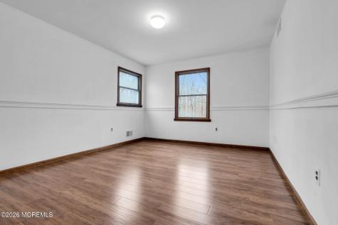 106 Vienna Road Howell NJ 07731