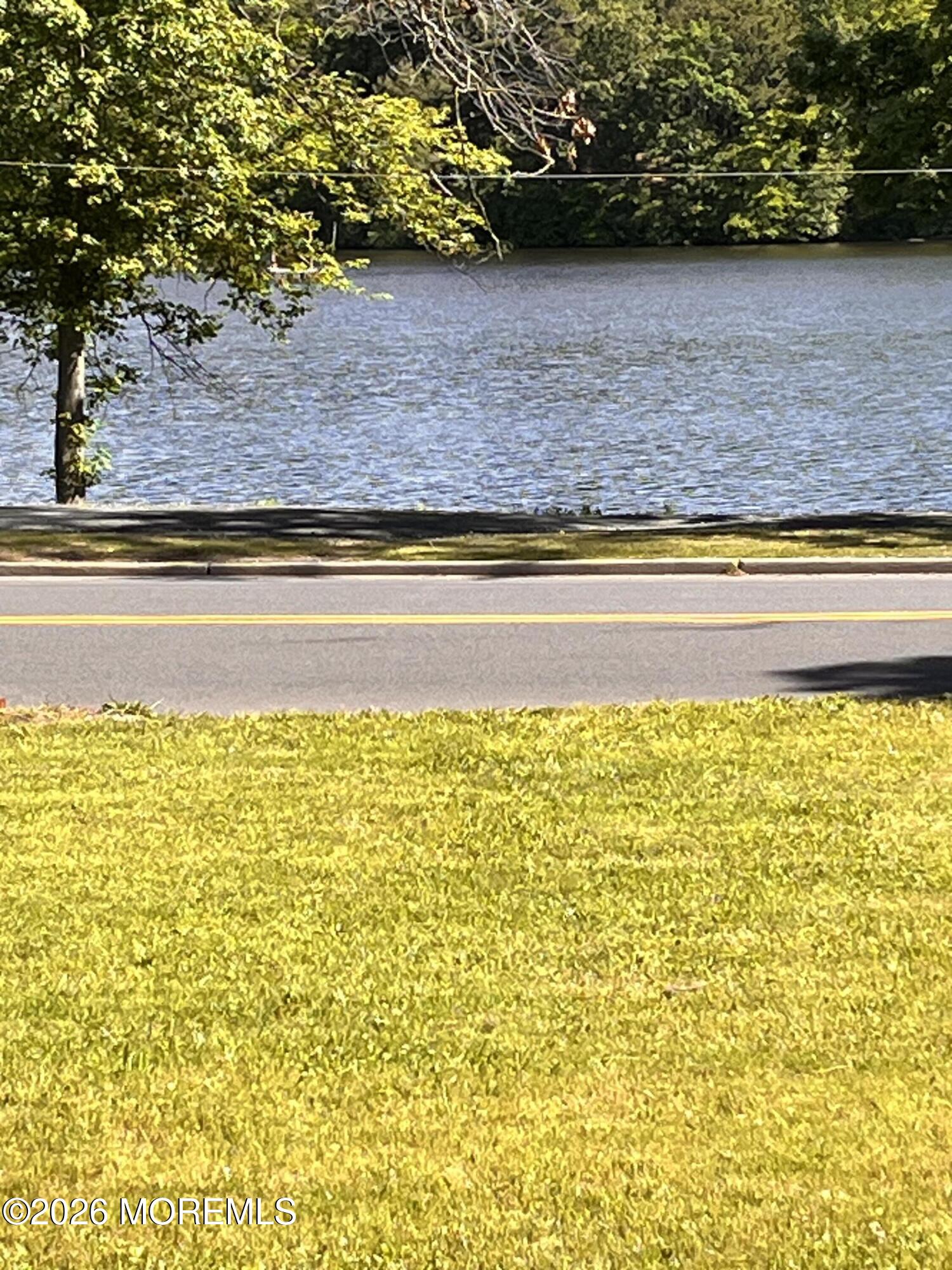 618 S Lake Drive Lakewood NJ 08701