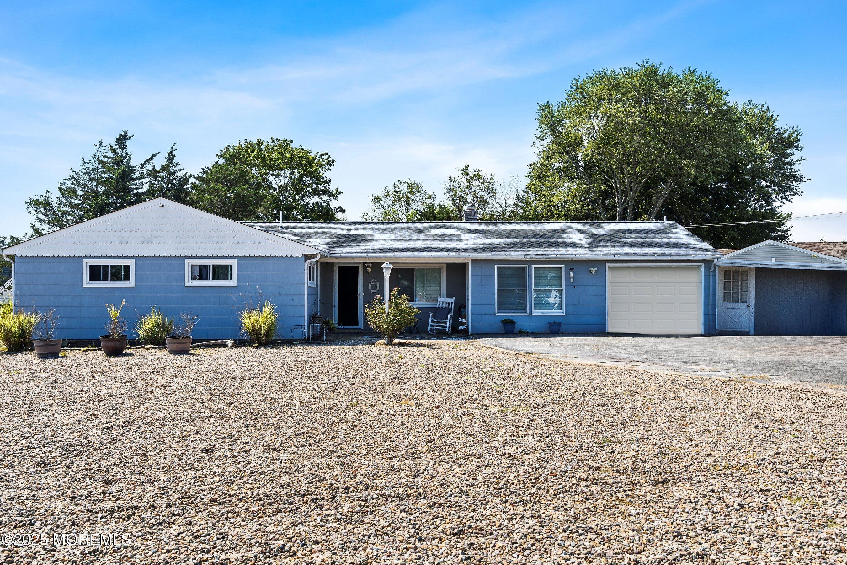 14 Hawkins Way Waretown NJ 08758