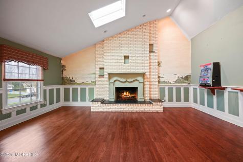 41 Thomas Drive Manalapan NJ 07726