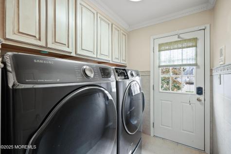 41 Thomas Drive Manalapan NJ 07726