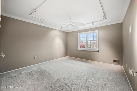 41 Thomas Drive Manalapan NJ 07726