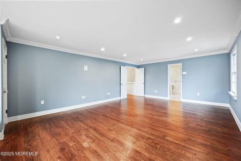 41 Thomas Drive Manalapan NJ 07726