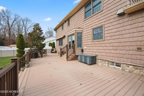 41 Thomas Drive Manalapan NJ 07726