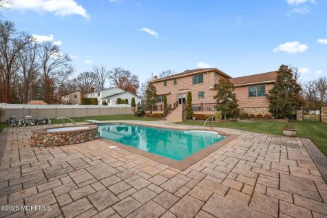 41 Thomas Drive Manalapan NJ 07726