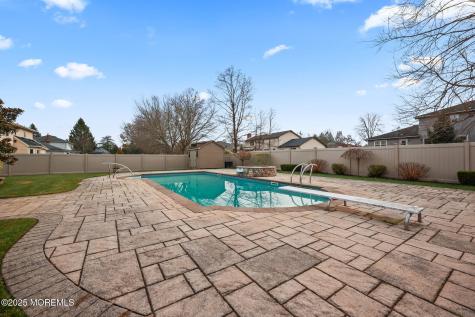 41 Thomas Drive Manalapan NJ 07726