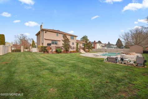 41 Thomas Drive Manalapan NJ 07726