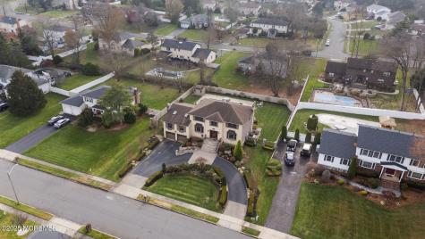 41 Thomas Drive Manalapan NJ 07726