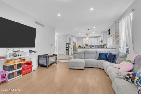 95 Erin Drive Jackson NJ 08527