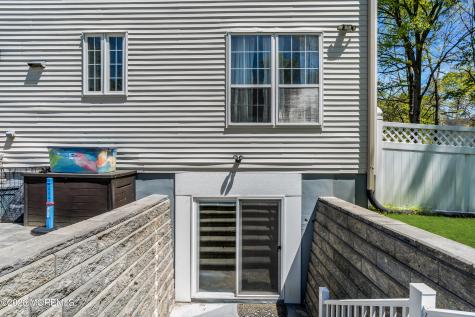 95 Erin Drive Jackson NJ 08527