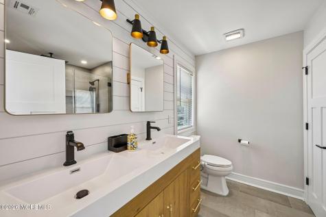 65 Sylvia Lane Manahawkin NJ 08050