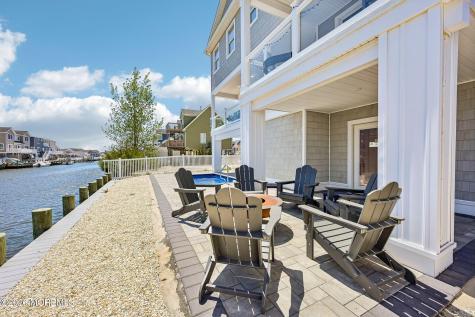65 Sylvia Lane Manahawkin NJ 08050