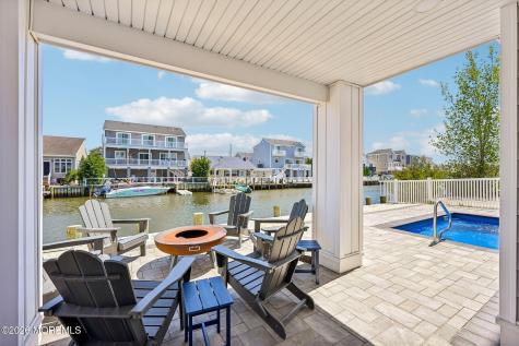 65 Sylvia Lane Manahawkin NJ 08050