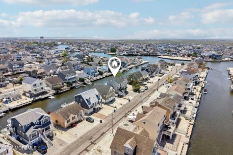 65 Sylvia Lane Manahawkin NJ 08050
