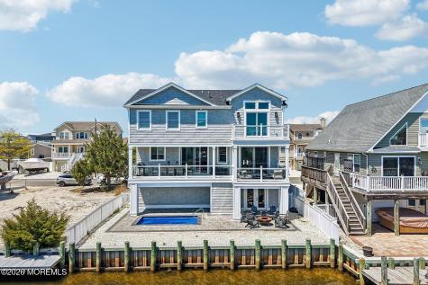 65 Sylvia Lane Manahawkin NJ 08050