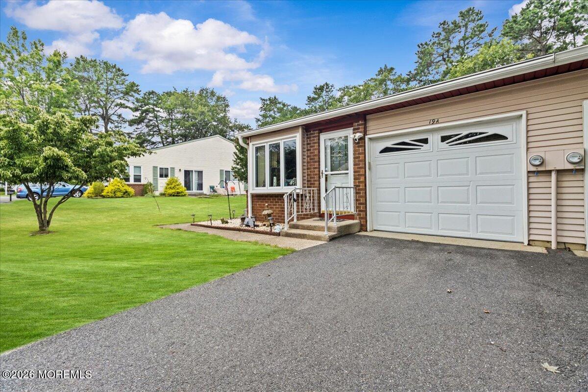 19A Maplewood Drive Whiting NJ 08759