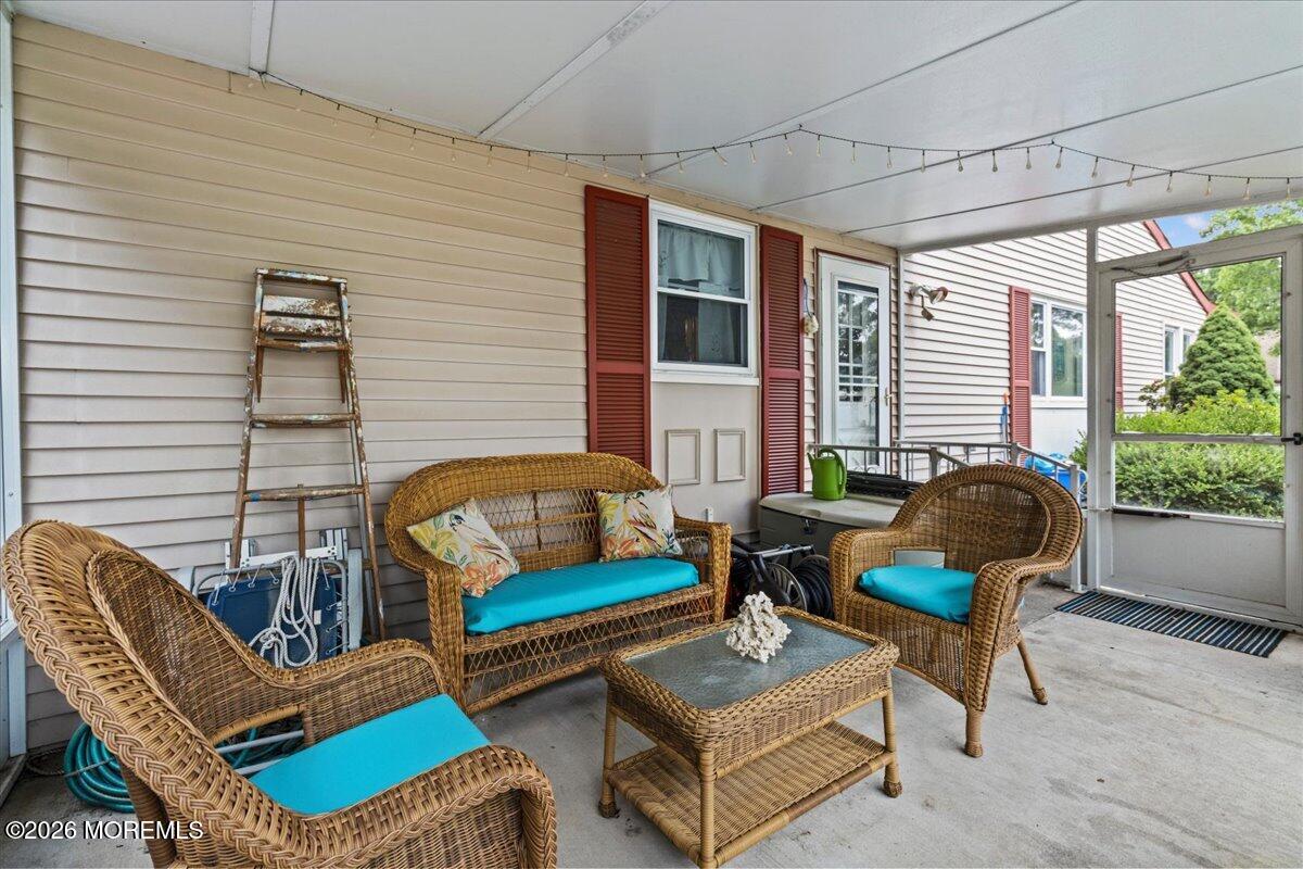 19A Maplewood Drive Whiting NJ 08759