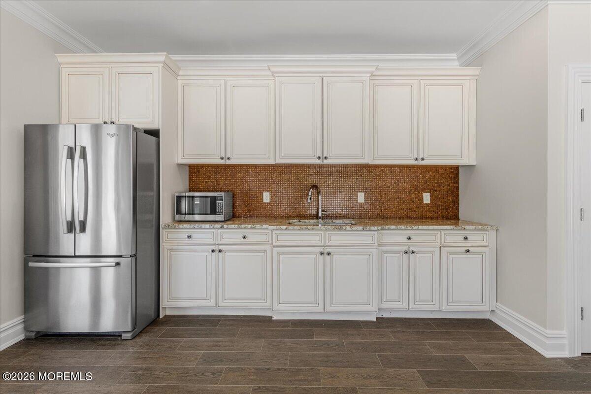 2 Cindy Court Holmdel NJ 07733