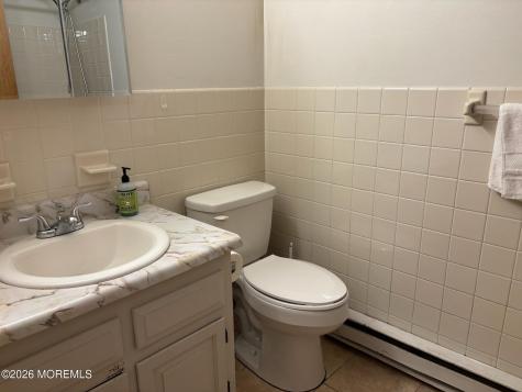 14 Easton Drive Whiting NJ 08759