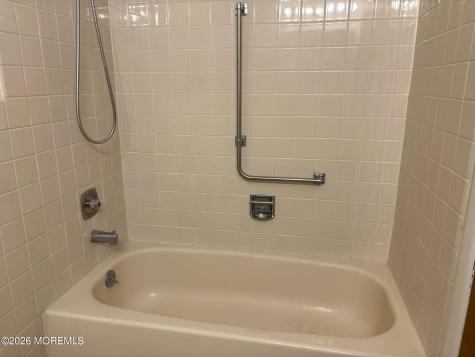 14 Easton Drive Whiting NJ 08759