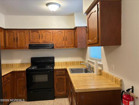 14 Easton Drive Whiting NJ 08759