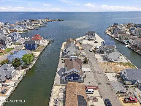 247 Pine Drive Bayville NJ 08721