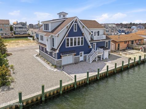 247 Pine Drive Bayville NJ 08721