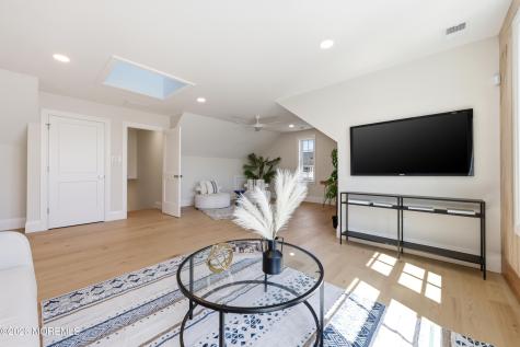 247 Pine Drive Bayville NJ 08721