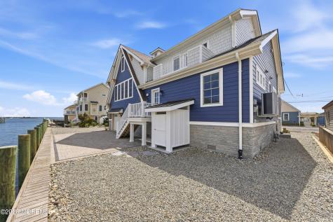 247 Pine Drive Bayville NJ 08721