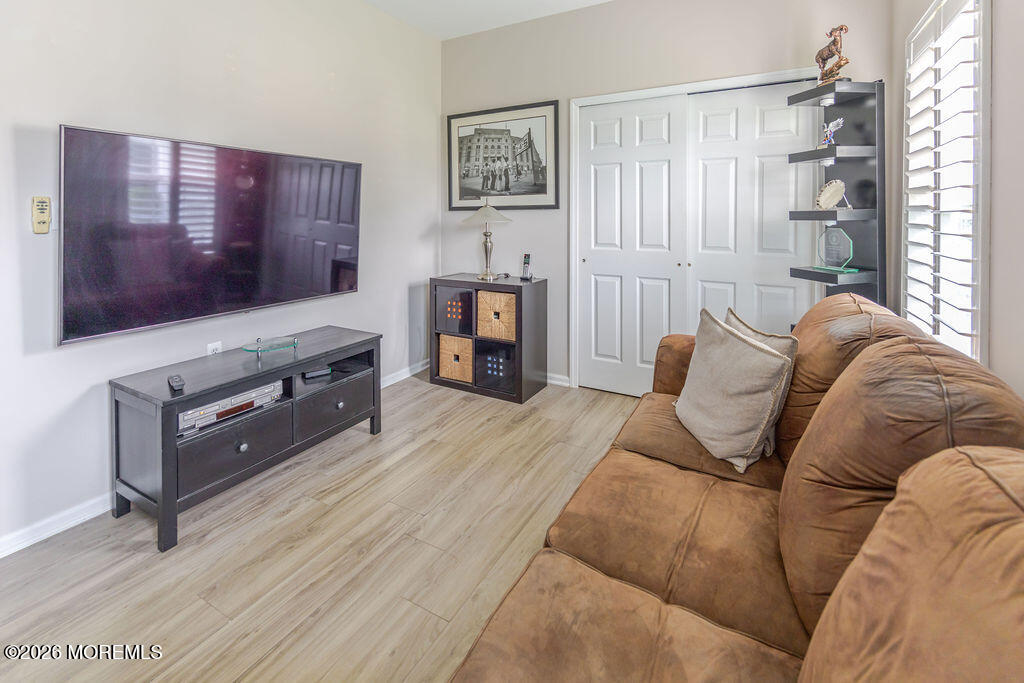 29 Valencia Drive Manchester NJ 08759