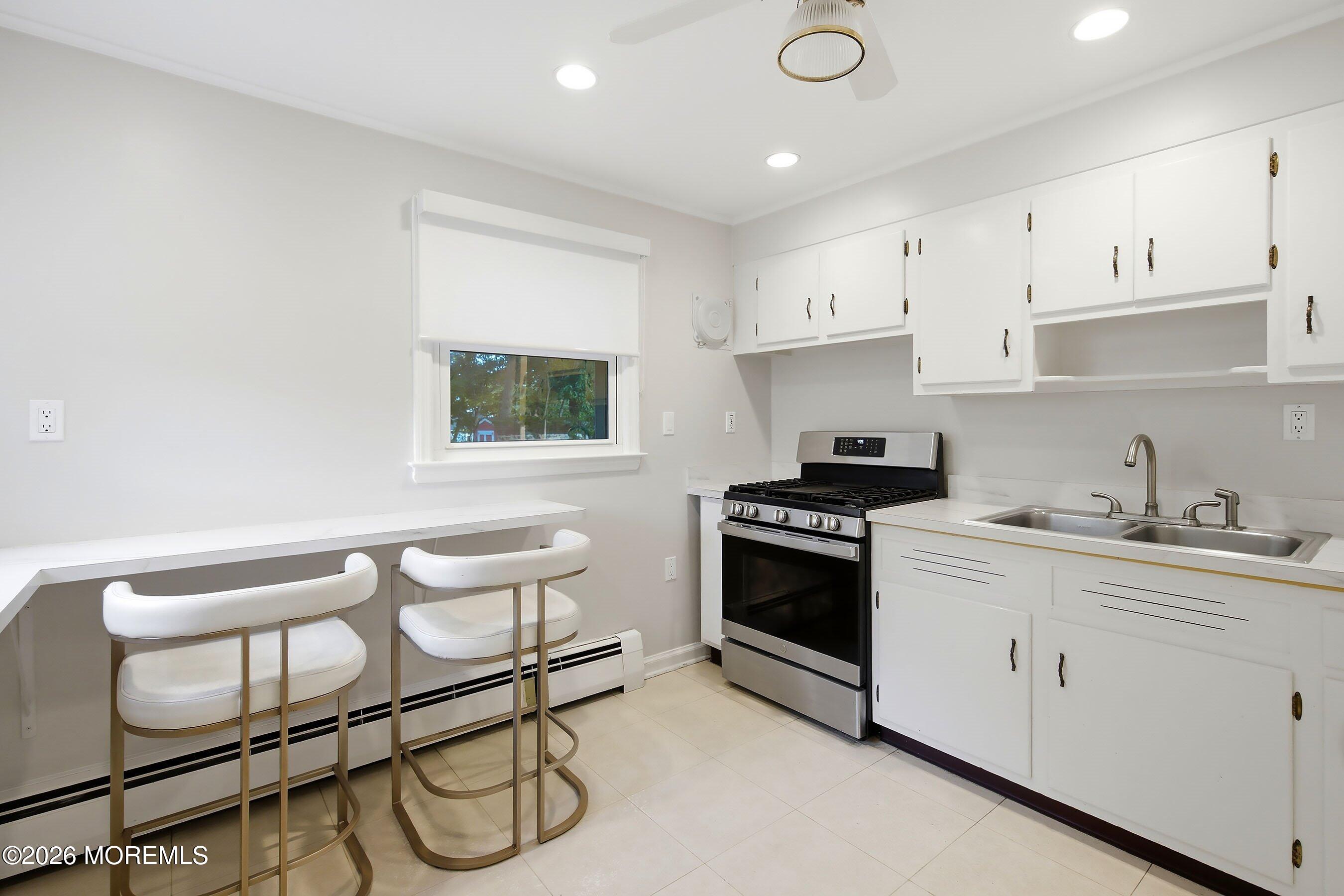 34 Hemlock Road Howell NJ 07731