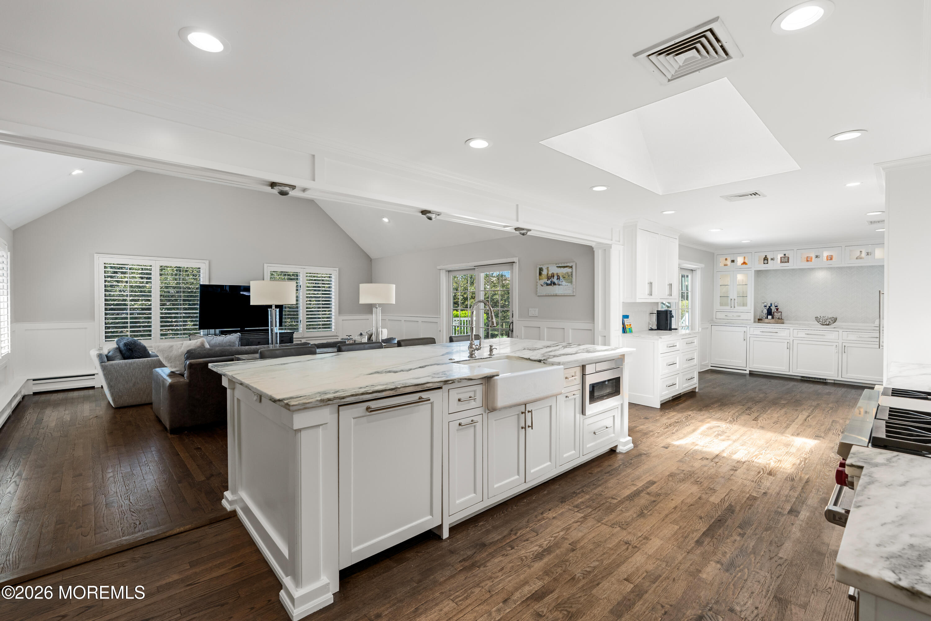 8 Evergreen Drive Rumson NJ 07760