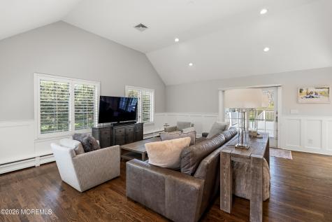 8 Evergreen Drive Rumson NJ 07760