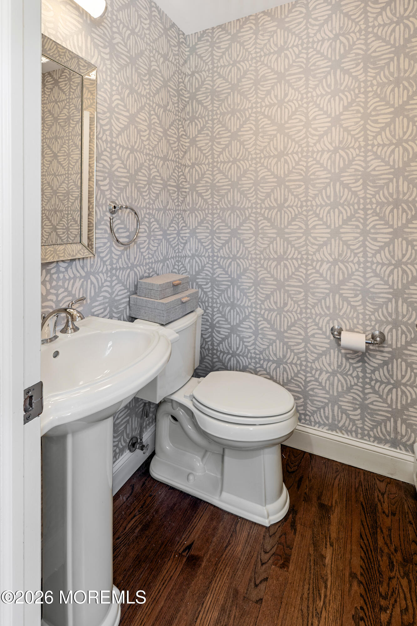 8 Evergreen Drive Rumson NJ 07760