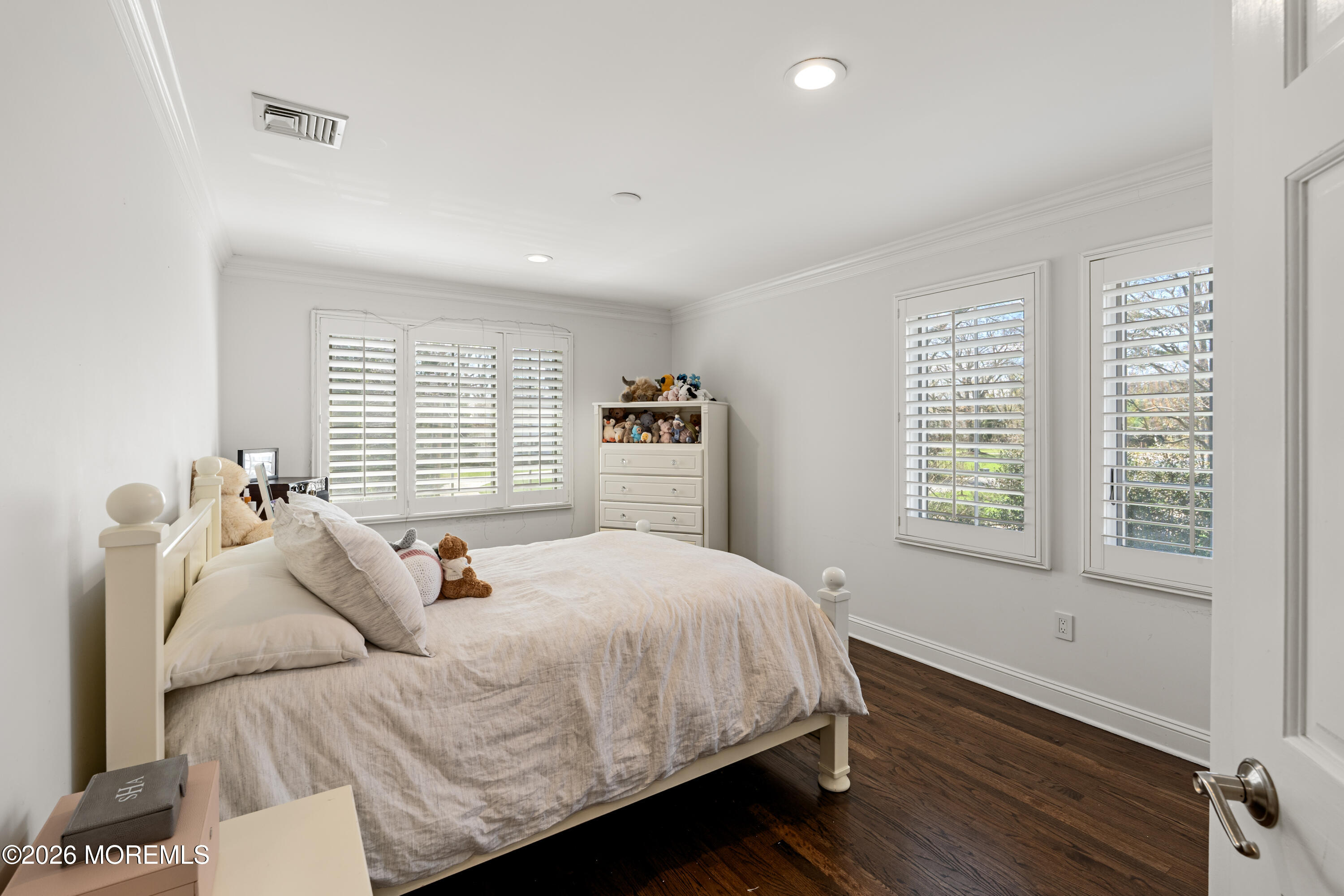 8 Evergreen Drive Rumson NJ 07760