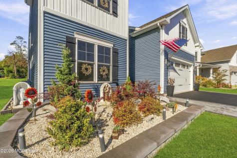 49 Pasture Drive Farmingdale NJ 07727