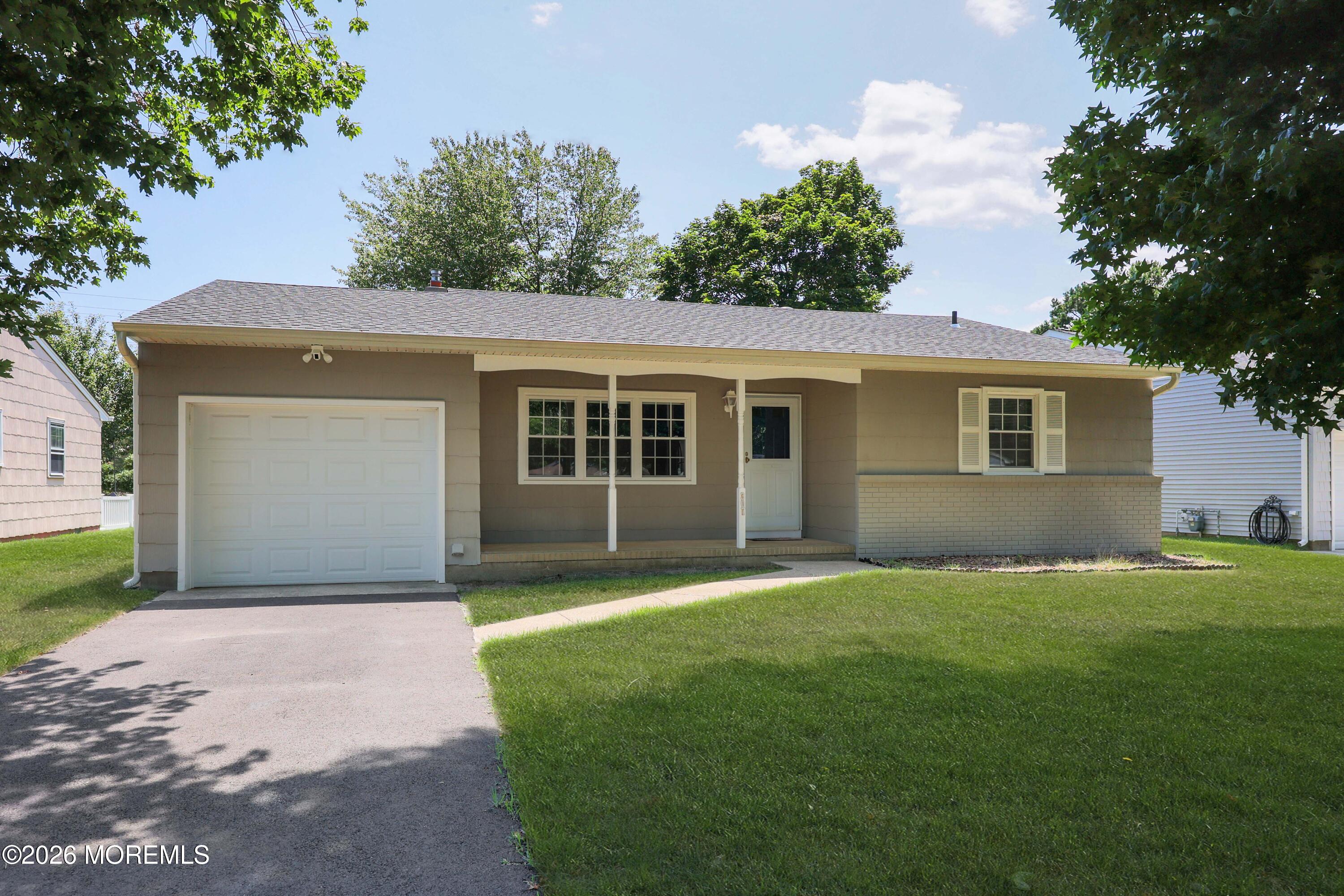307 Westbrook Drive Toms River NJ 08757